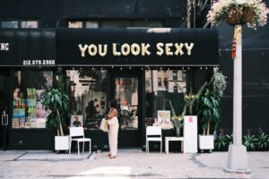 A „clean girl” stílus valójában kinek szól?