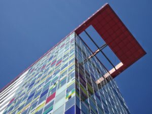 Lakótelepi romantika – vizualitás a retróban