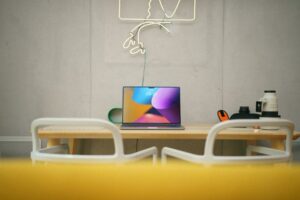 Kis helyen is otthoni dolgozósarok kialakítása